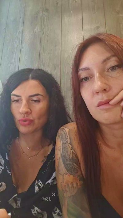 eva_blond_hot live cam on Cam4