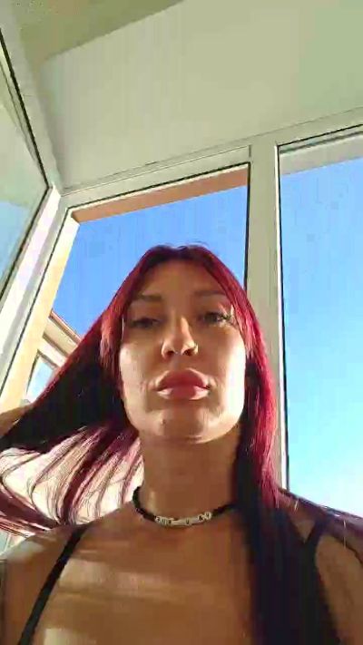 eva_blond_hot live cam on Cam4