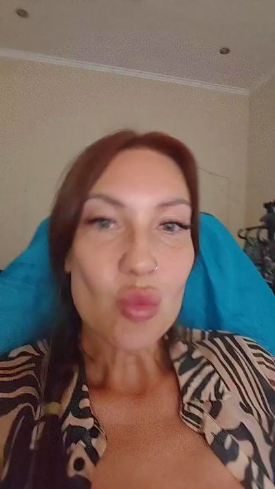 eva_blond_hot live cam on Cam4