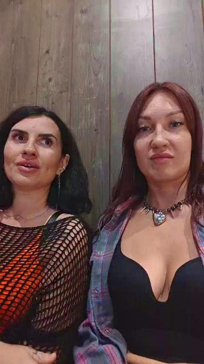 eva_blond_hot live cam on Cam4