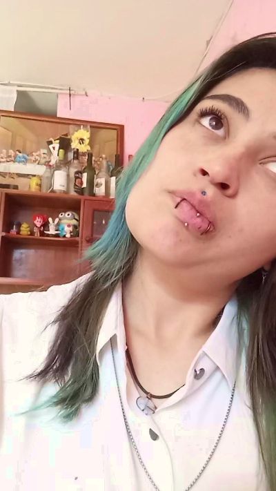 eva_hotxxx live cam on Cam4