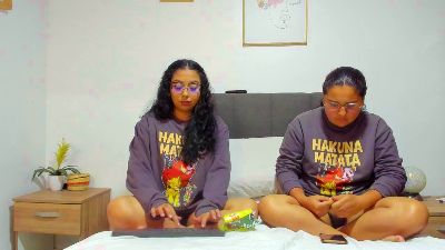 eva_mia live cam on Cam4