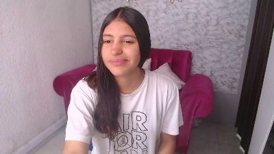 evagirl69 live cam on Cam4