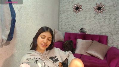 evagirl69 live cam on Cam4