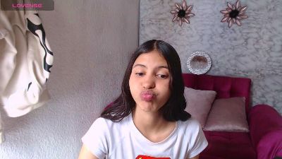 evagirl69 live cam on Cam4