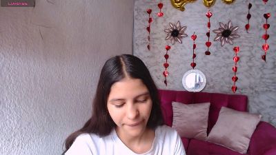 evagirl69 live cam on Cam4