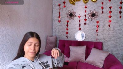 evagirl69 live cam on Cam4