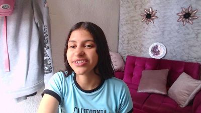 evagirl69 live cam on Cam4