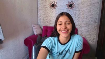 evagirl69 live cam on Cam4
