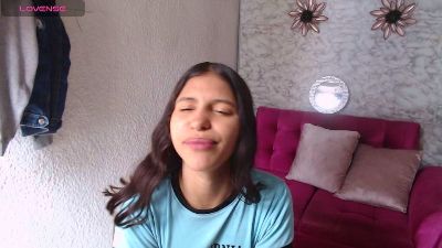 evagirl69 live cam on Cam4