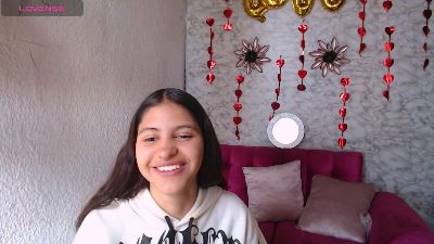 evagirl69 live cam on Cam4
