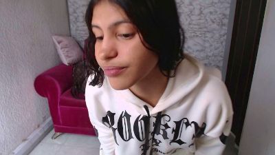 evagirl69 live cam on Cam4