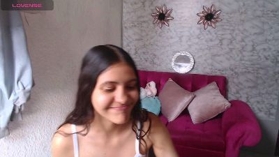 evagirl69 live cam on Cam4