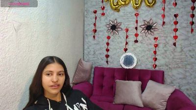 evagirl69 live cam on Cam4