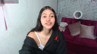 evagirl69 live cam on Cam4