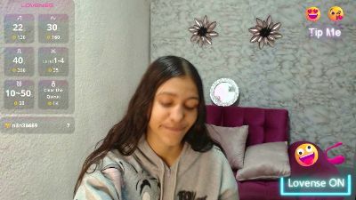evagirl69 live cam on Cam4