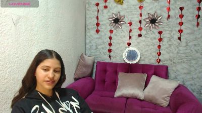 evagirl69 live cam on Cam4
