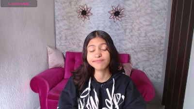 evagirl69 live cam on Cam4