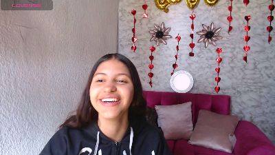 evagirl69 live cam on Cam4