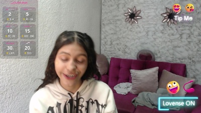 evagirl69 live cam on Cam4