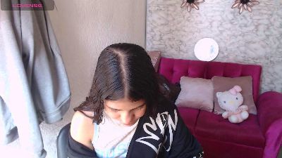 evagirl69 live cam on Cam4
