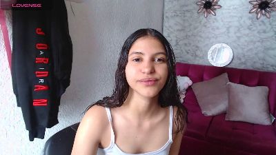 evagirl69 live cam on Cam4