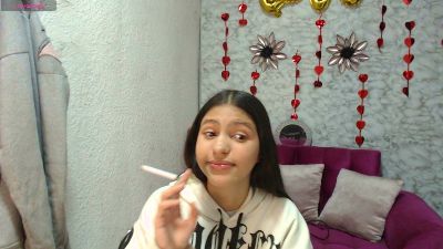 evagirl69 live cam on Cam4