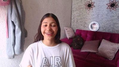 evagirl69 live cam on Cam4