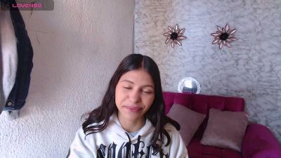 evagirl69 live cam on Cam4