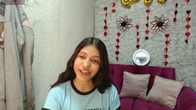 evagirl69 live cam on Cam4