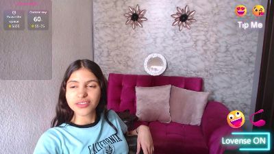 evagirl69 live cam on Cam4