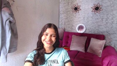 evagirl69 live cam on Cam4