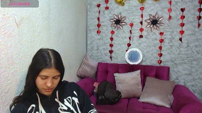 evagirl69 live cam on Cam4