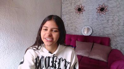evagirl69 live cam on Cam4