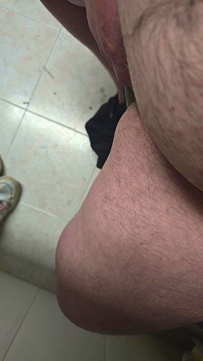 evaristoelrey4 live cam on Cam4