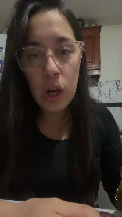 evelyn96 live cam on Cam4
