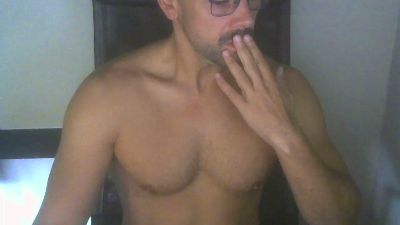 evianpar live cam on Cam4