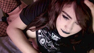 evva_lover live cam on Cam4