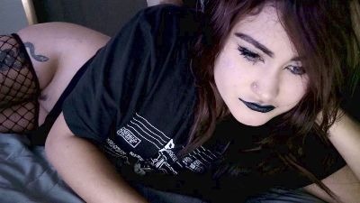 evva_lover live cam on Cam4