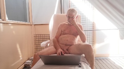 ewaldwillems99 live cam on Cam4