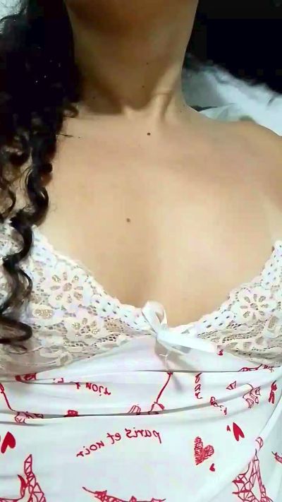 eyesvenus5525 live cam on Cam4