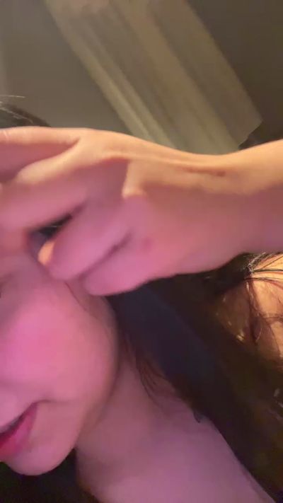 eymi4 live cam on Cam4