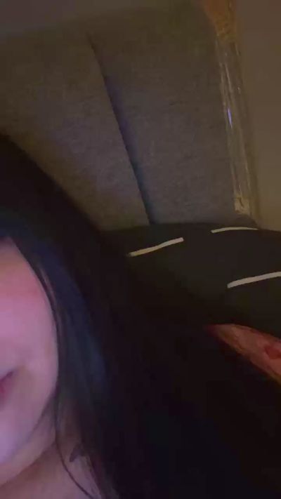 eymi4 live cam on Cam4