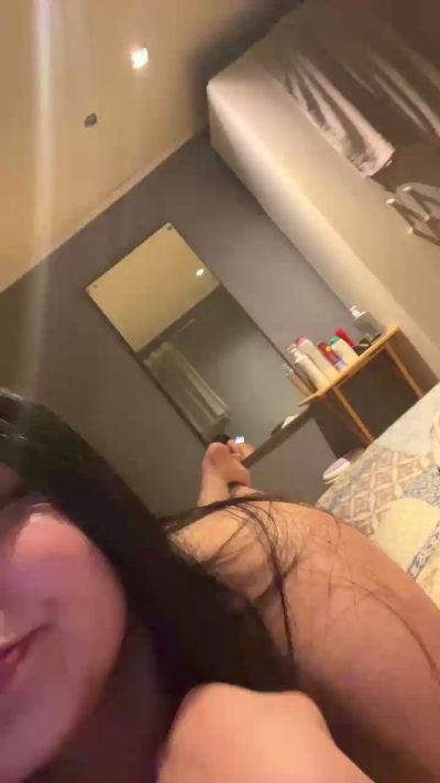 eymi4 live cam on Cam4