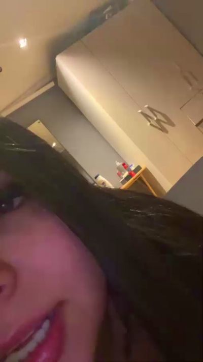 eymi4 live cam on Cam4