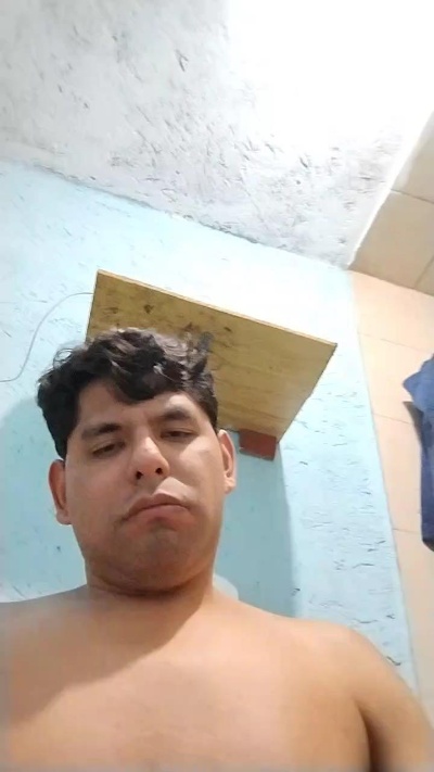 ezeky1 live cam on Cam4