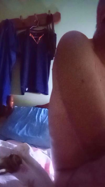ezepe1 live cam on Cam4