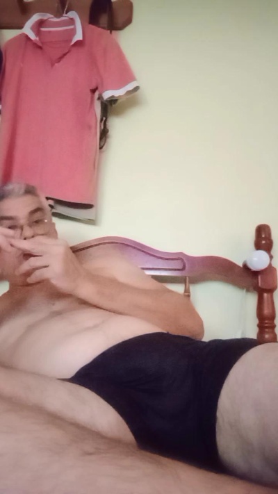 ezepe1 live cam on Cam4