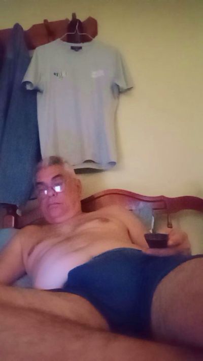 ezepe1 live cam on Cam4