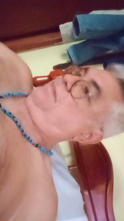 ezepe1 live cam on Cam4